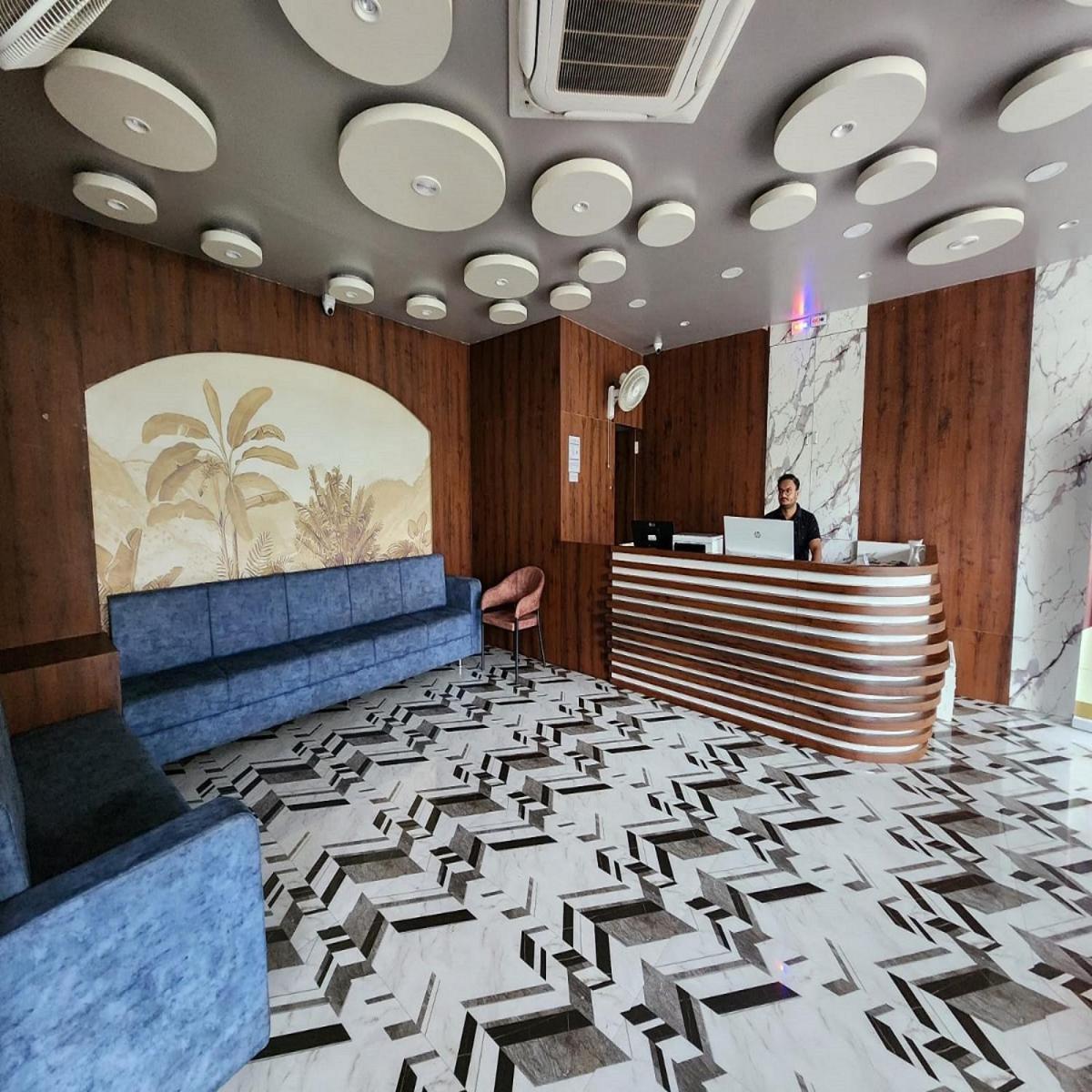 Hotel The Mint Nanded Exterior photo
